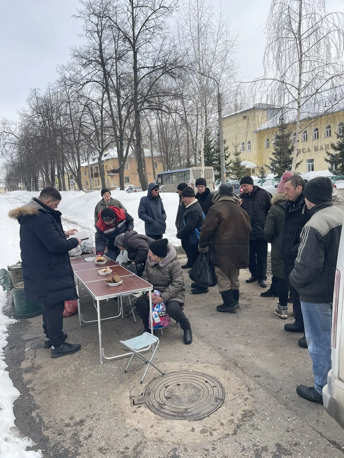 <span style="font-style: italic;">Колх.рынок </span>